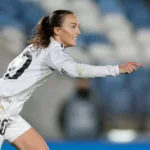 Caroline Weir celebrando el gol del empate contra el PAris Fc