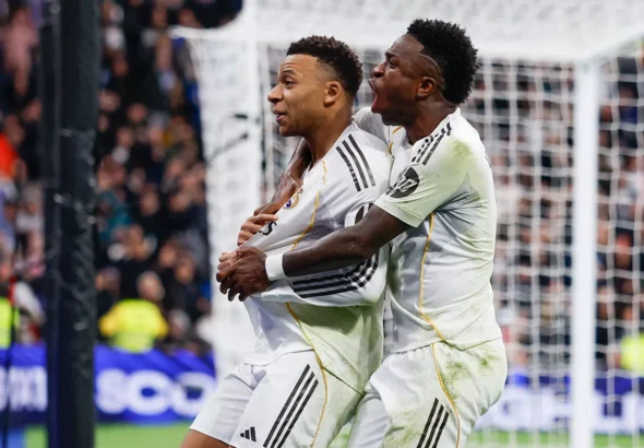 MBAPPE Y VINICIUS CELEBRANDO EL GOL DE LA VICTORIA